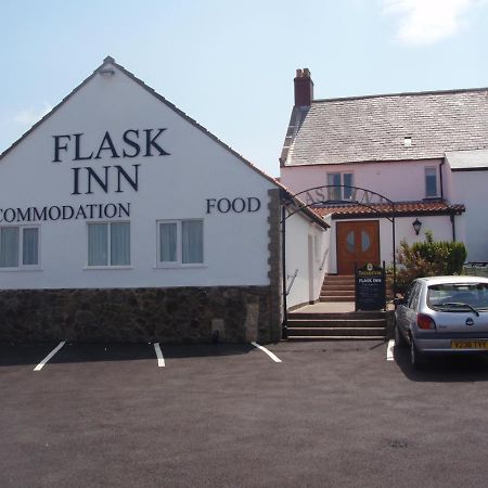The Flask Inn ロビン・フッズ・ベイ エクステリア 写真