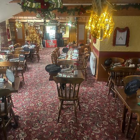 The Flask Inn ロビン・フッズ・ベイ エクステリア 写真