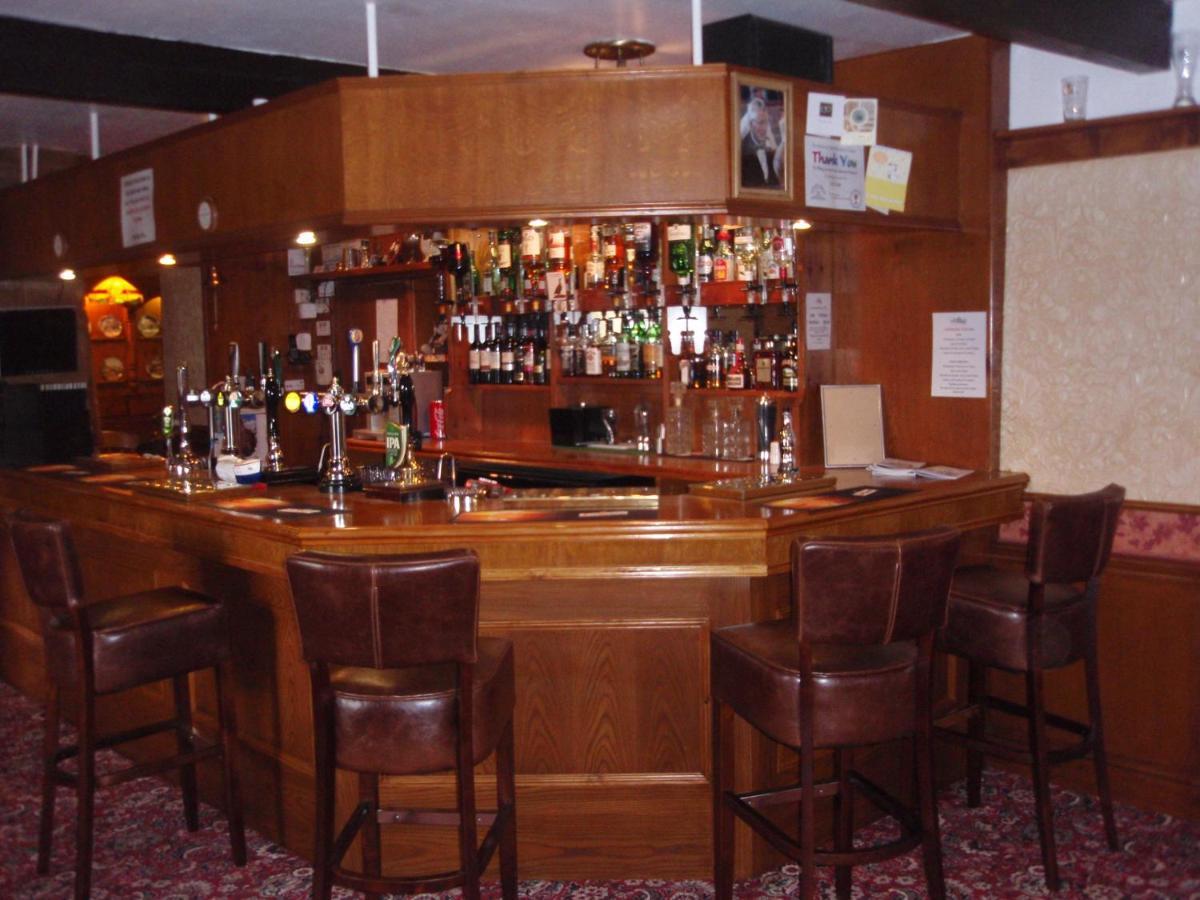 The Flask Inn ロビン・フッズ・ベイ エクステリア 写真