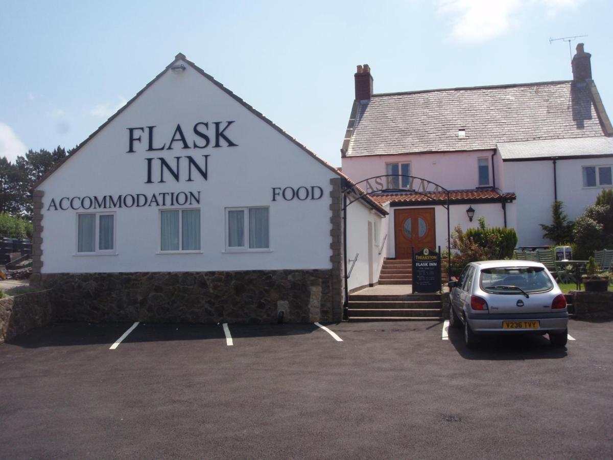 The Flask Inn ロビン・フッズ・ベイ エクステリア 写真